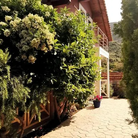 Дом отдыха Beautiful With A Private Pool ! Ираклион