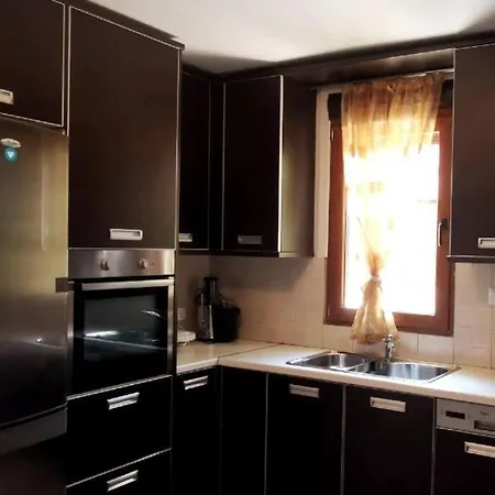 Beautiful With A Private Pool !